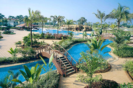 Zuri White Sands Goa Pool